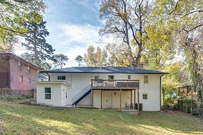 Atlanta Apartment w/ Grill: 7 Mi to Downtown!
