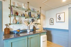 Waterfront Escape on Blue Ridge Lake w/ Dock!