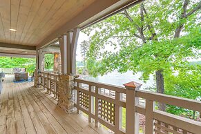 Waterfront Escape on Blue Ridge Lake w/ Dock!