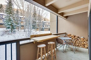 Condo Near Golf Club ~ 2 Mi to Vail Ski Resort!