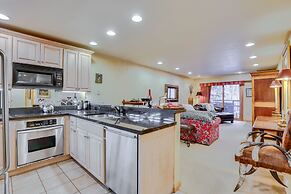 Condo Near Golf Club ~ 2 Mi to Vail Ski Resort!