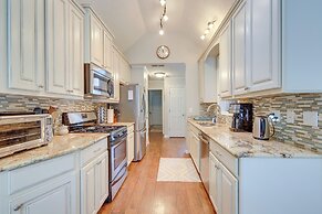 Fayetteville Retreat w/ Hot Tub & Fenced Yard