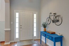 Fayetteville Retreat w/ Hot Tub & Fenced Yard