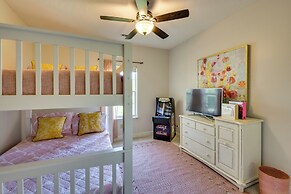 Kingwood Resort Condo w/ Golf Course Views!