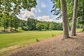 Kingwood Resort Condo w/ Golf Course Views!