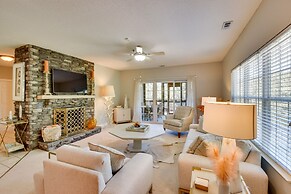 Kingwood Resort Condo w/ Golf Course Views!