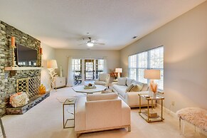 Kingwood Resort Condo w/ Golf Course Views!