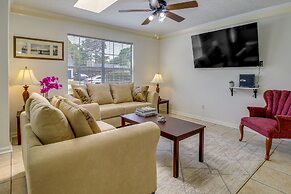 Savannah Vacation Rental ~ 8 Mi to River Street!