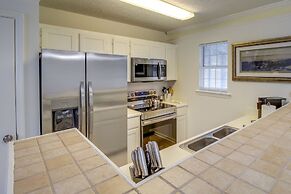 Savannah Vacation Rental ~ 8 Mi to River Street!