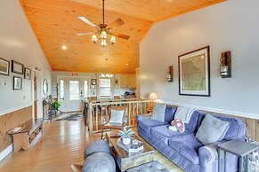 Lakemont Mountain Cabin w/ Game Room & Hot Tub!