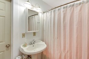 Lakemont Mountain Cabin w/ Game Room & Hot Tub!