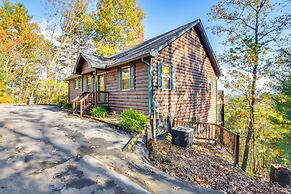 Lakemont Mountain Cabin w/ Game Room & Hot Tub!