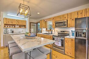 Quiet Tignall Getaway Near Lake w/ Boat Dock