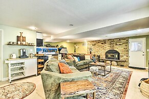 The Owls Nest w/ Hot Tub & Forest Views!