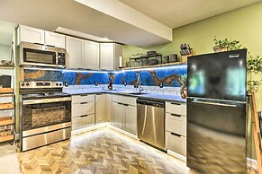 The Owls Nest w/ Hot Tub & Forest Views!