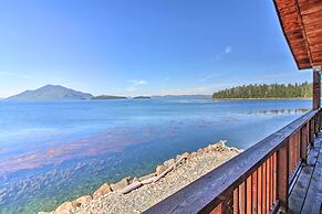 Waterfront Apt w/ Mtn View, Walk Into Town!