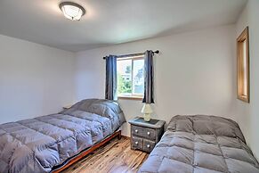 Waterfront Apt w/ Mtn View, Walk Into Town!