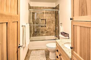 Waterfront Apt w/ Mtn View, Walk Into Town!