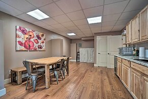 Riverfront Tallulah Falls Cabin w/ Hot Tub!