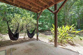 Covington Abode < 30 Mi to Stone Mtn Park!