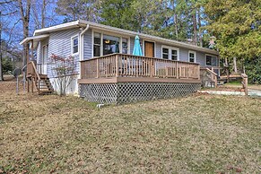 Lake Sinclair Cottage With Deck & Boat Dock!