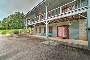 Hot Tub & Fire Pit: Pet-friendly Clayton Escape!