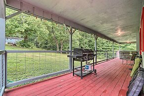 Hot Tub & Fire Pit: Pet-friendly Clayton Escape!