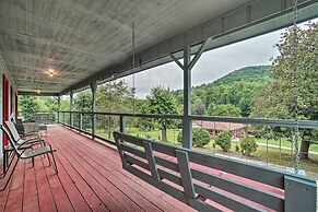 Hot Tub & Fire Pit: Pet-friendly Clayton Escape!