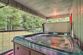 Hot Tub & Fire Pit: Pet-friendly Clayton Escape!
