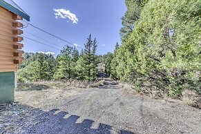 16 Mi to Ski Apache: Ruidoso Cabin Rental