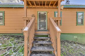 16 Mi to Ski Apache: Ruidoso Cabin Rental