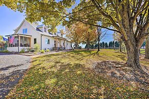 Spacious Home + Acreage, 16 Mi to Chattanooga