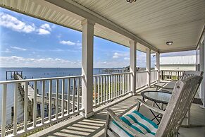Waterfront New Orleans Home w/ Private Dock & Pier