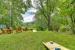 Ellijay Cabin With Porch & Private Hot Tub!