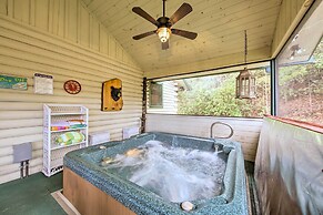 Ellijay Cabin With Porch & Private Hot Tub!