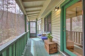 Ellijay Cabin With Porch & Private Hot Tub!