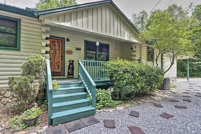Ellijay Cabin With Porch & Private Hot Tub!
