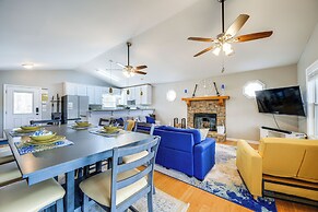 Lakefront Eatonton Getaway w/ Dock & Grill!