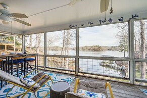 Lakefront Eatonton Getaway w/ Dock & Grill!