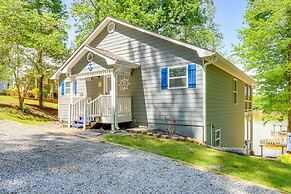 Lakefront Eatonton Getaway w/ Dock & Grill!
