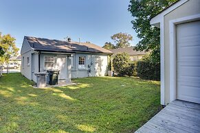Hampton Home w/ Grill < 1 Mi to Beach!