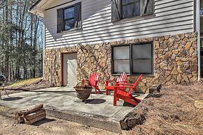 2 Mi to Lake: Blue Ridge 'yellowbird Cottage'