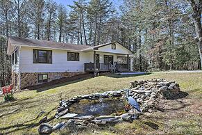 2 Mi to Lake: Blue Ridge 'yellowbird Cottage'