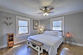 2 Mi to Lake: Blue Ridge 'yellowbird Cottage'