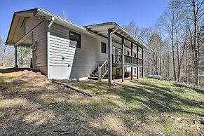 2 Mi to Lake: Blue Ridge 'yellowbird Cottage'