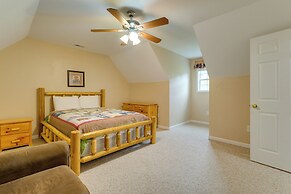 Hiawassee Riverfront Cabin: 7 Mi to Lake Chatuge!