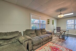 Powder Springs Getaway - Patio & Lake Access!