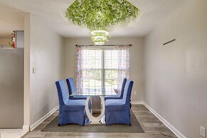 Powder Springs Getaway - Patio & Lake Access!