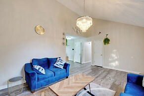 Powder Springs Getaway - Patio & Lake Access!