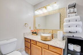 Powder Springs Getaway - Patio & Lake Access!